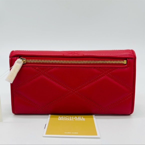 Michael Kors Large Trifold Wallet Rich Red Quilted Leather - Picture 6 of 7